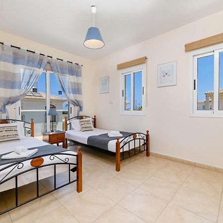פאראלימני Blue Water Bay Villas מראה חיצוני תמונה