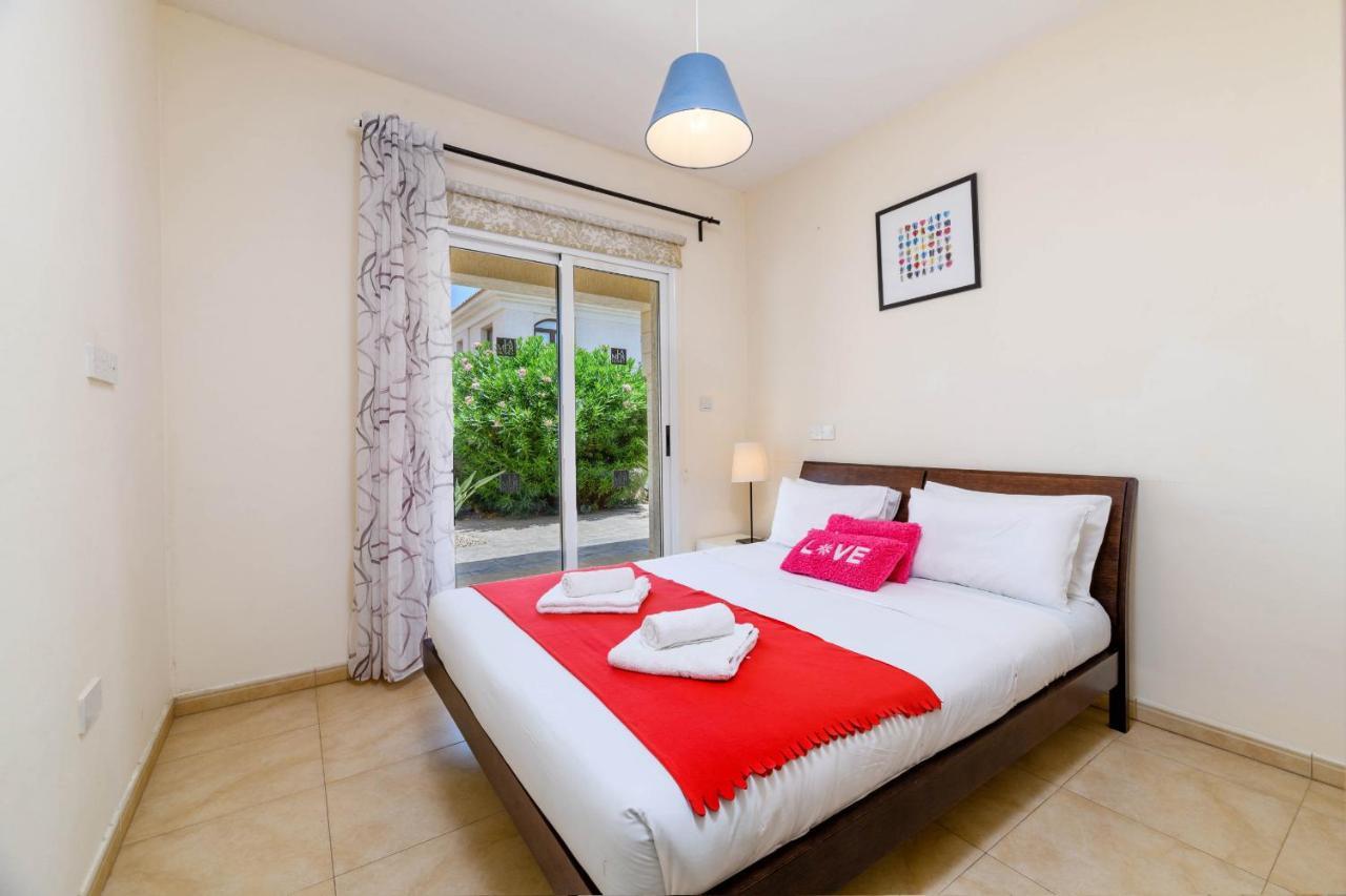 פאראלימני Blue Water Bay Villas מראה חיצוני תמונה