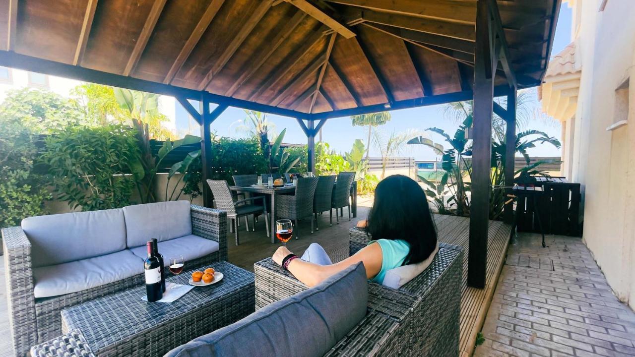 פאראלימני Blue Water Bay Villas מראה חיצוני תמונה