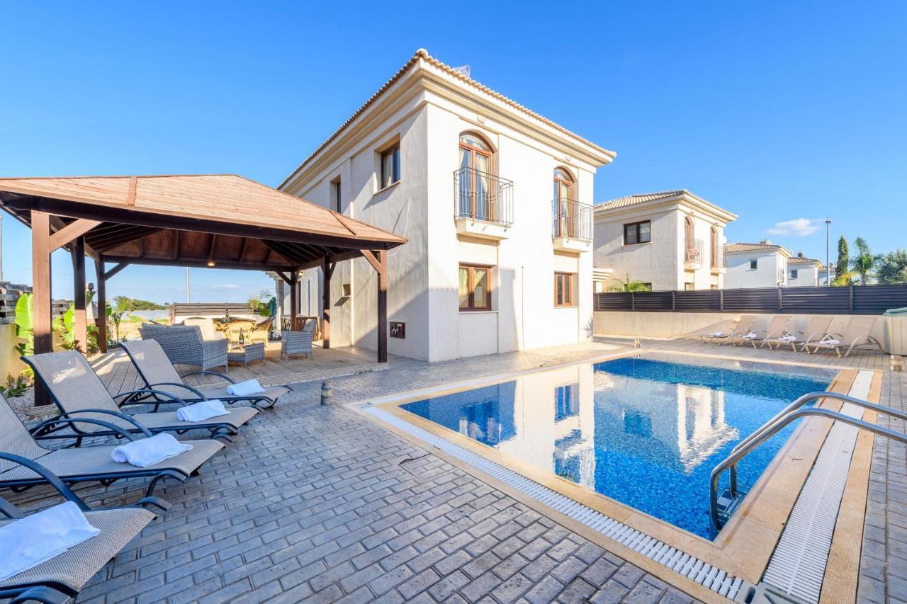 פאראלימני Blue Water Bay Villas מראה חיצוני תמונה
